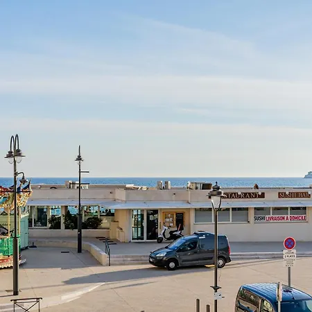 Les Pieds Dans L'eau Par Dodo-a-cassis Apartment